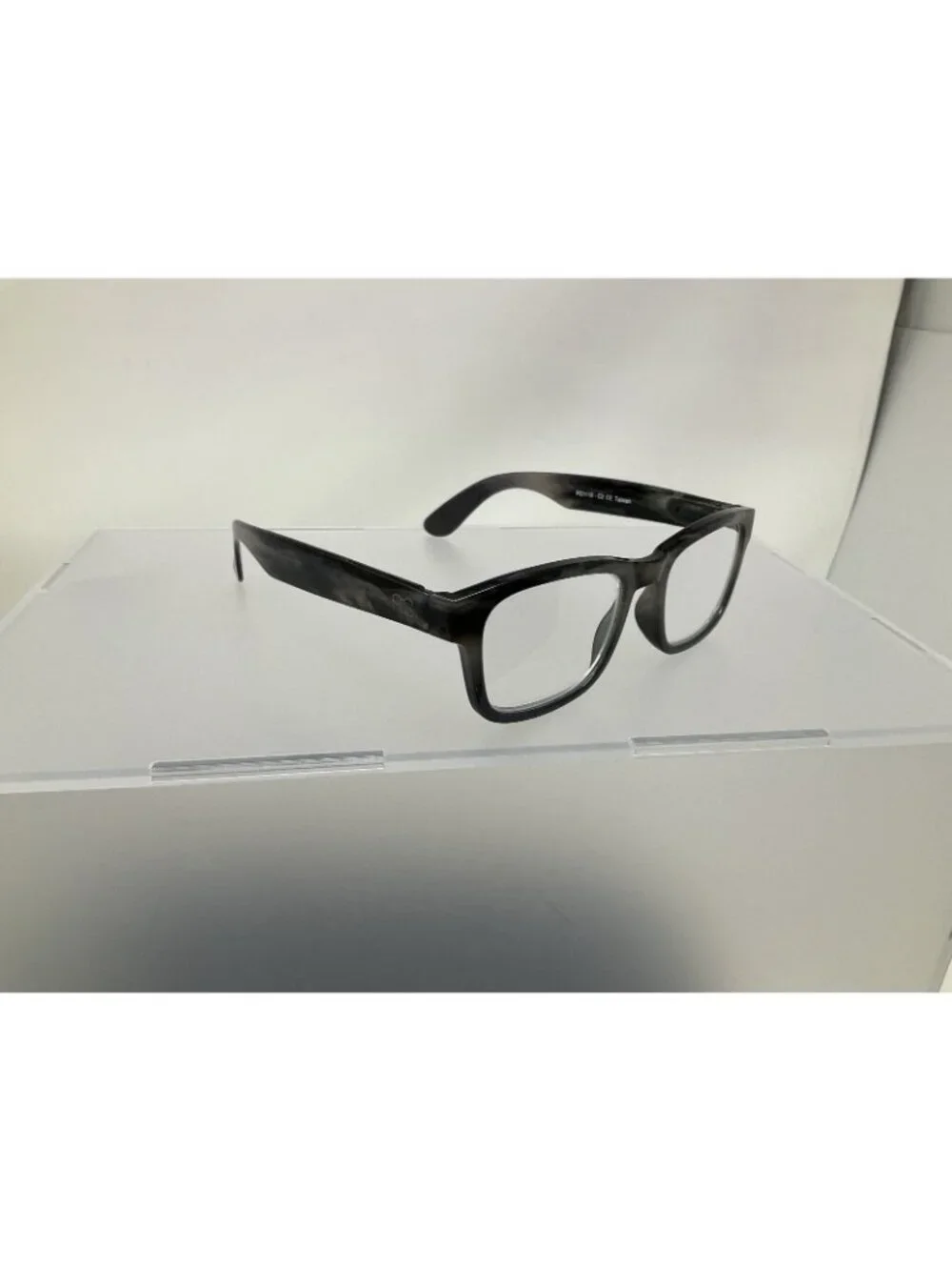 Ryan Simkhai Eyeshop Reading Glasses Strength + 2.50